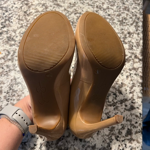Jessica Simpson Patent Leather Heels - size 8 - Picture 6 of 6